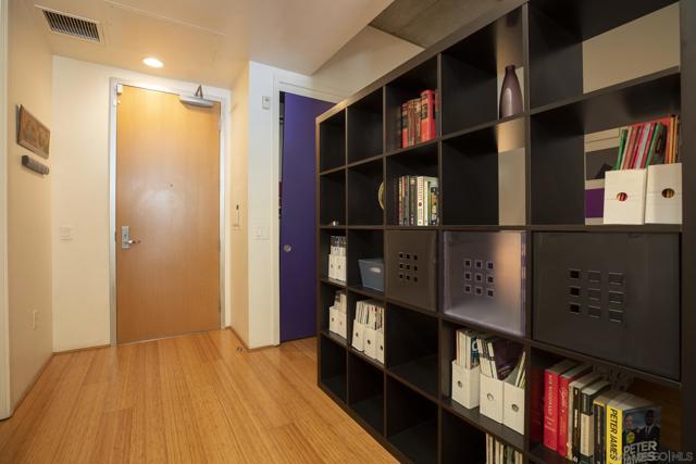 1025 Island Ave, San Diego CA: https://media.crmls.org/mediaz/d9924cac-e2e1-49da-b692-8faaaf4ed141.jpg
