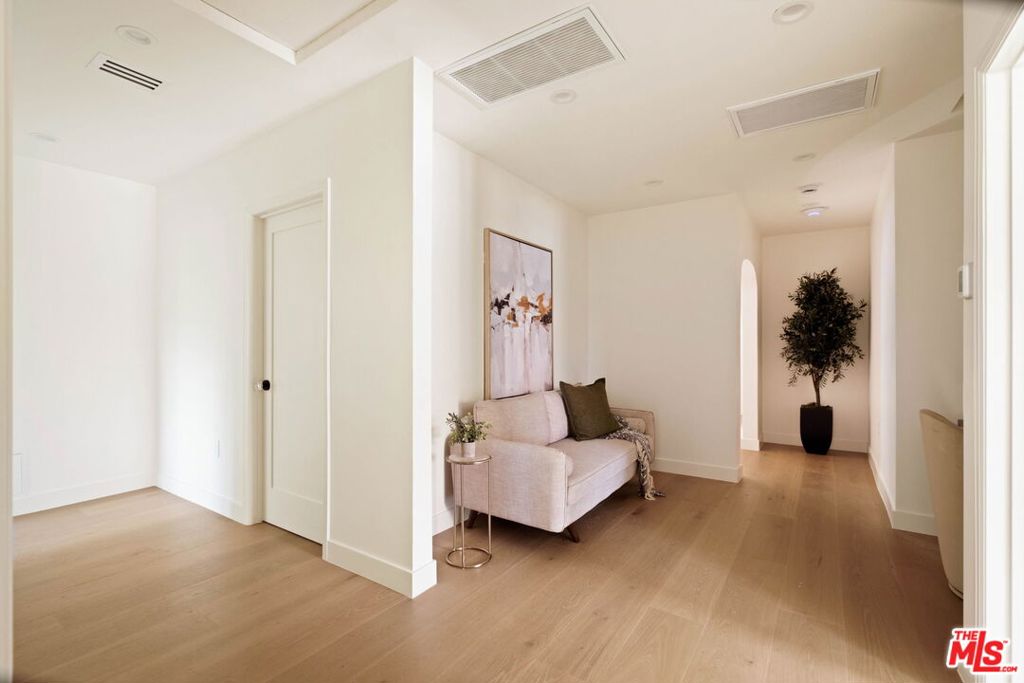 MLS #26863675 image #38