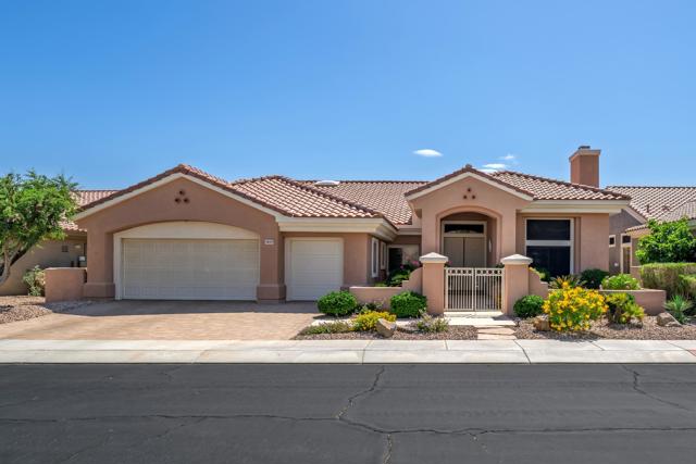 78123 Foxbrook Lane, Palm Desert CA: https://media.crmls.org/mediaz/d9928eaa-86a6-4c53-81ee-e7ca06d026d9.jpg