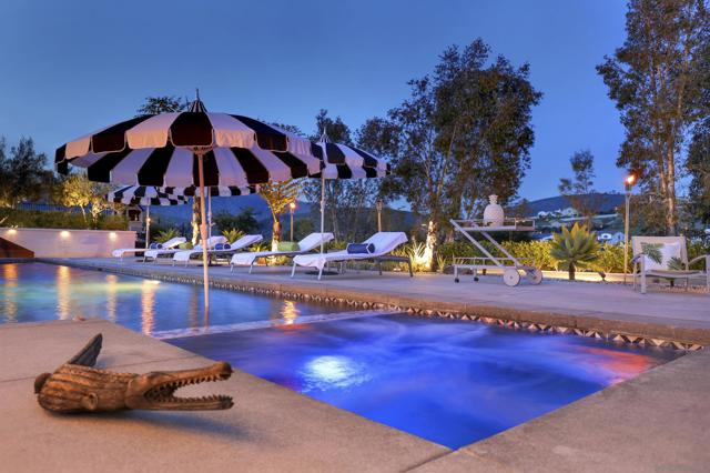 8366 The Landing Way, San Diego CA: https://media.crmls.org/mediaz/d9950498-68aa-4a0b-bdcf-43d9b2e19344.jpg