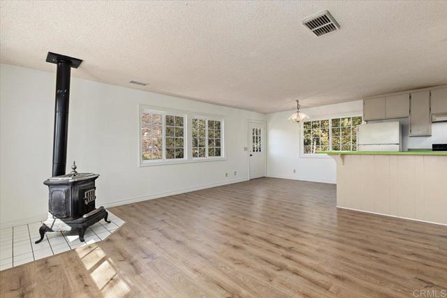 Image 44 of 54 For 748 Old Oak Ridge