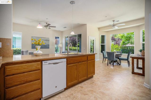 1012 Centennial Drive, Brentwood CA: https://media.crmls.org/mediaz/d9960718-12de-47fb-b52e-5c53d84d43d2.jpg