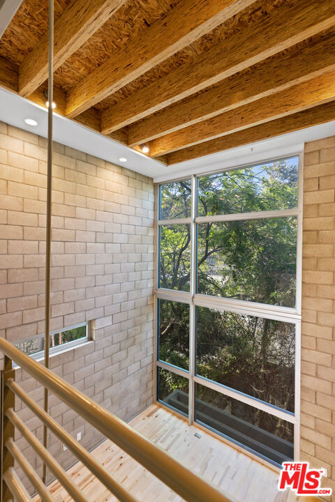  Commercial for Sale in Los Angeles, California