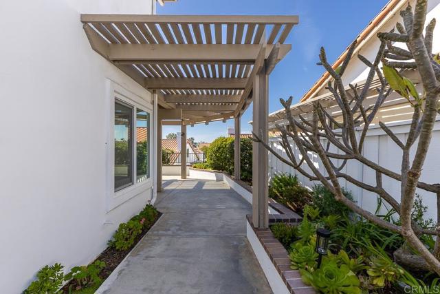 Detail Gallery Image 62 of 109 For 4169 Rhodes Way, Oceanside,  CA 92056 - 2 Beds | 2/1 Baths