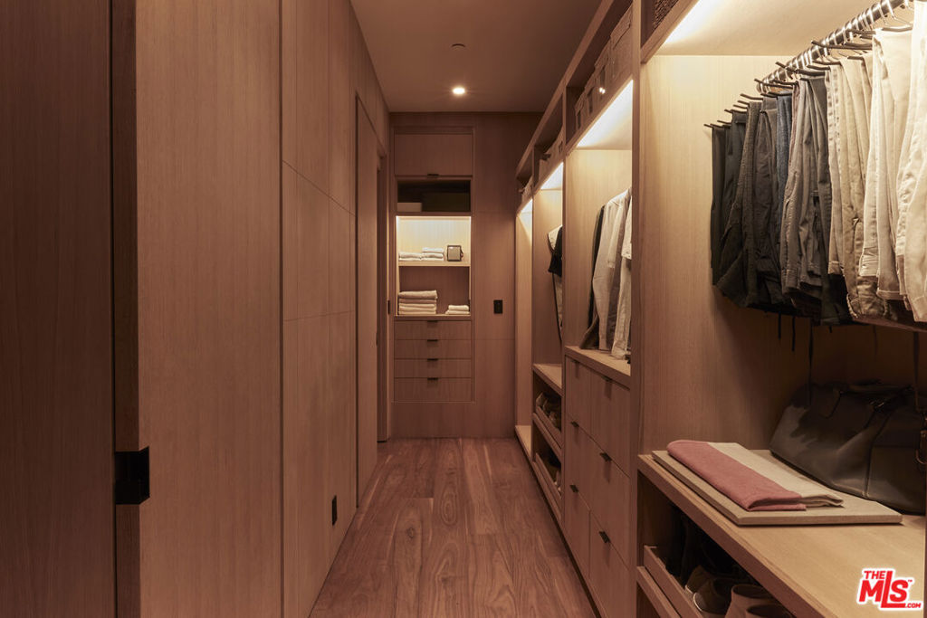 MLS #26657187 image #25