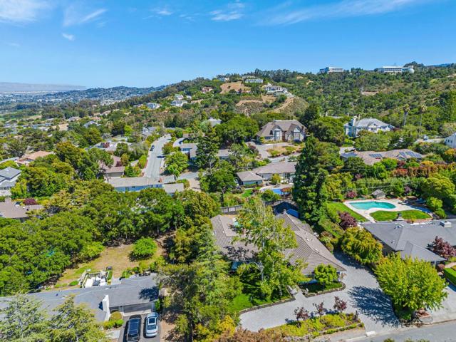 937 Parrott Drive, Hillsborough CA: https://media.crmls.org/mediaz/d99e589d-73ef-4ece-ac0a-69f82ca40f04.jpg