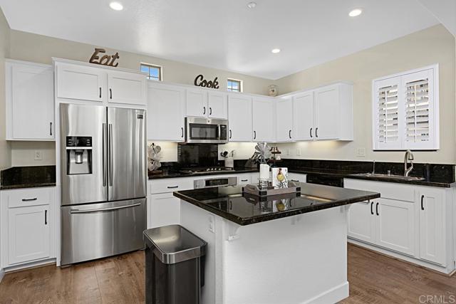 Detail Gallery Image 1 of 1 For 2474 Longstaff Ct, San Marcos,  CA 92078 - 3 Beds | 3/1 Baths