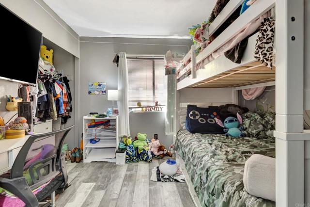 39820 Osprey Road, Murrieta CA: https://media.crmls.org/mediaz/d9a0cf0d-ba17-4ba1-a01e-2cb49e4fd719.jpg