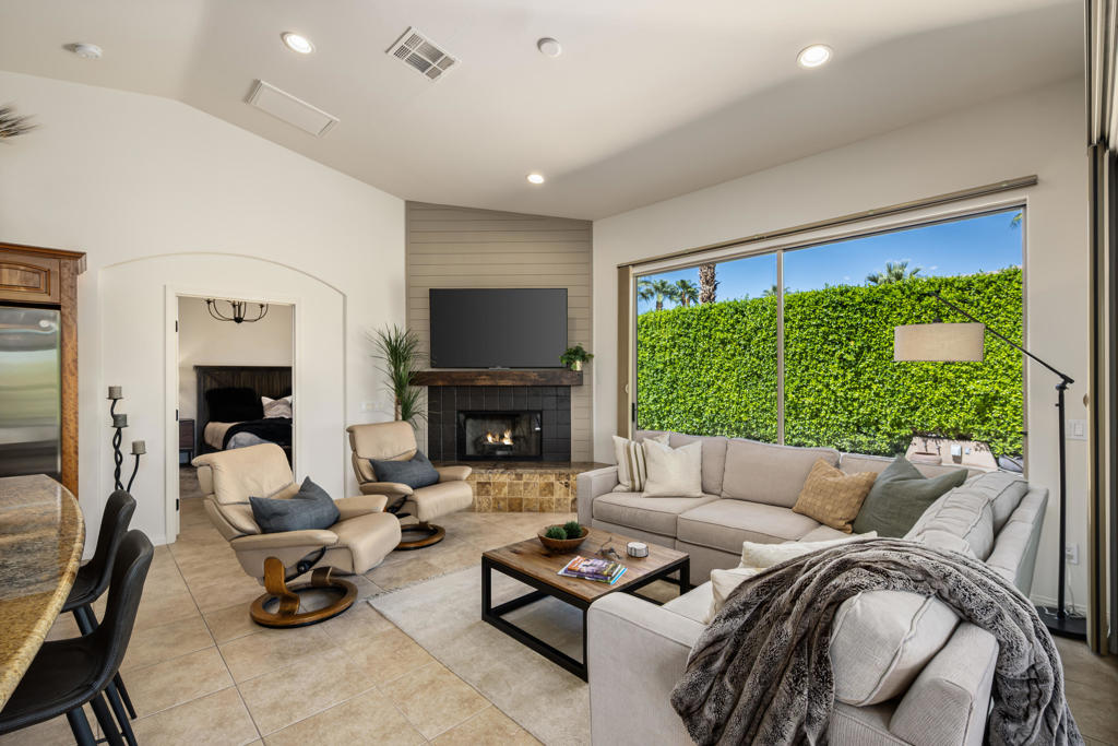 MLS #219140108DA image #15