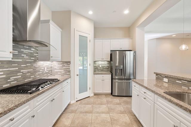 28621 W Natoma Drive, Cathedral City CA: https://media.crmls.org/mediaz/d9a25126-74af-448d-a84e-dd6fc1176a1a.jpg