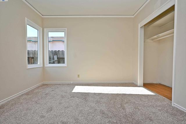 Image 26 of 51 For 181 Lewelling Blvd