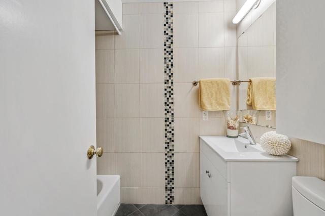 688 Mariners Island Boulevard, San Mateo CA: https://media.crmls.org/mediaz/d9a324e3-e359-4ffd-93b1-9b5a923158c0.jpg