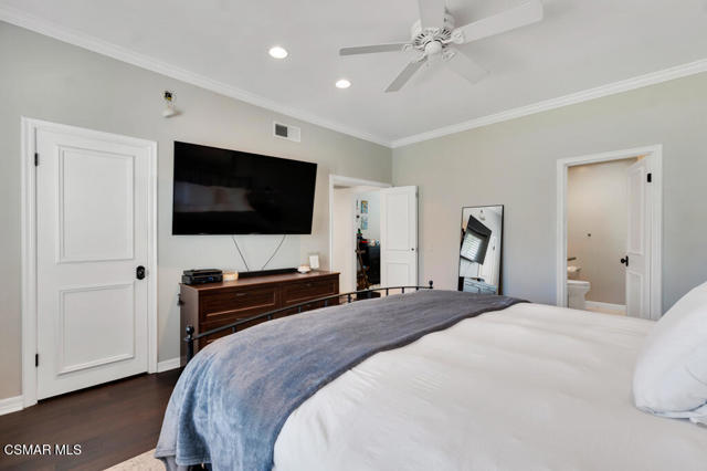 6217 Nita Avenue, Woodland Hills CA: https://media.crmls.org/mediaz/d9a3a1ab-5ad2-4743-9244-3a0af5e7b39f.jpg