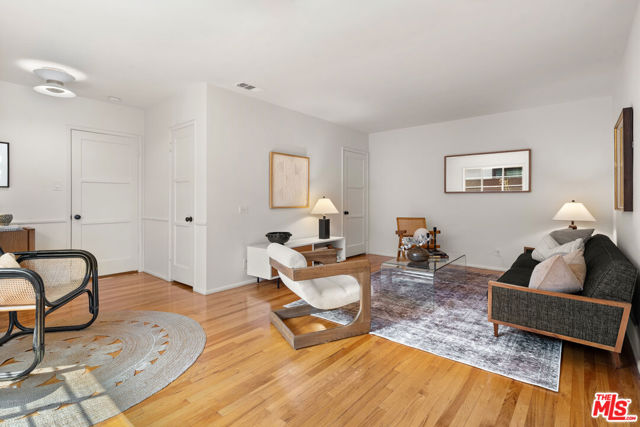 3848 Legion Lane, Los Angeles CA: https://media.crmls.org/mediaz/d9a57700-1cfa-41de-b50d-0bdc56975675.jpg