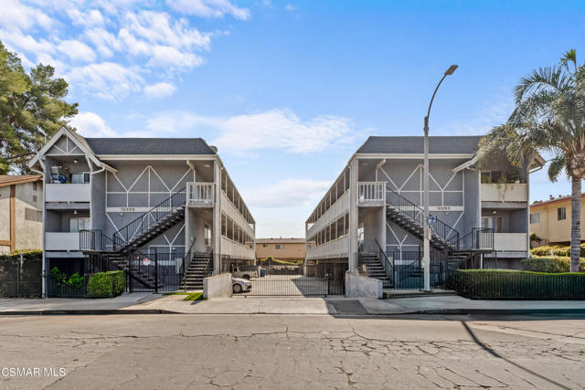 18356 Napa Street, Northridge, California 91325, ,Multi-Family,For Sale,Napa,224004333