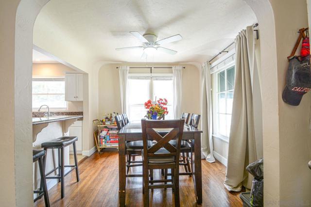 4445 50th St, San Diego CA: https://media.crmls.org/mediaz/d9a7350f-57bd-48d3-aa7e-be57109ab3ef.jpg