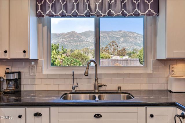 Detail Gallery Image 17 of 50 For 1318 La Paz Dr, Ojai,  CA 93023 - 4 Beds | 2/1 Baths