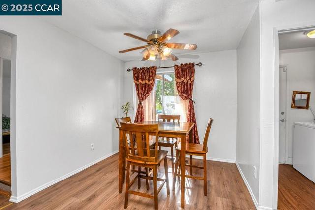 2256 CONCORD DR, Pittsburg CA: https://media.crmls.org/mediaz/d9a8d244-6676-4aca-b760-72bf7616beb1.jpg