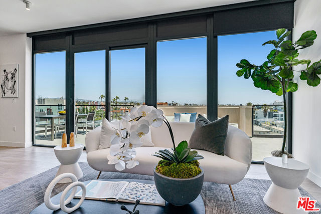 10700 Tabor Street, Los Angeles CA: https://media.crmls.org/mediaz/d9a8e60a-174b-4a45-a05c-7e7914873043.jpg