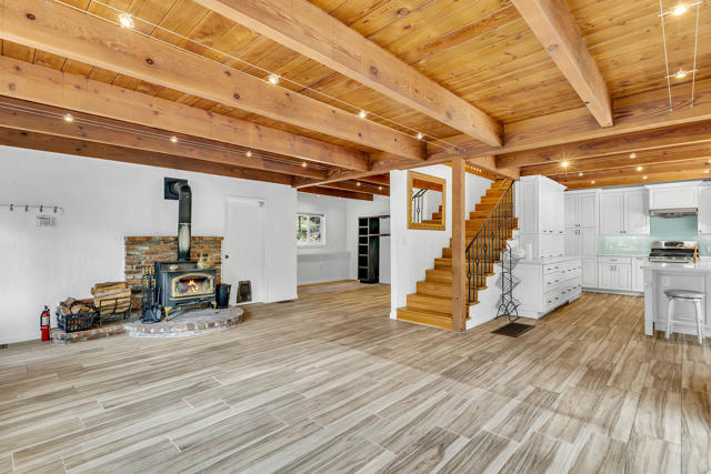 53200 Forest Lake Drive, Idyllwild CA: https://media.crmls.org/mediaz/d9a999cc-c742-4348-abc5-13a8b727ddb9.jpg