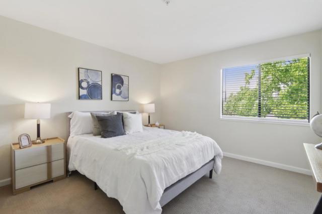 145 Albacore Lane, Foster City CA: https://media.crmls.org/mediaz/d9a9fd4a-bfcd-47ff-9ccd-d2e138f5d5d1.jpg