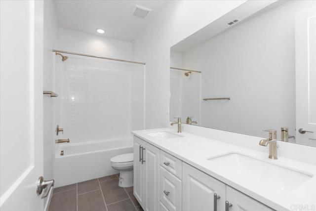 Detail Gallery Image 32 of 35 For 2590 Broom Ln, Carlsbad,  CA 92008 - 4 Beds | 3/1 Baths