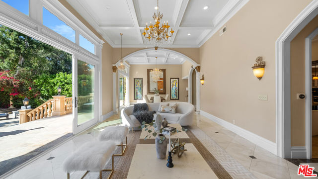 10801 Bothwell Road, Chatsworth CA: https://media.crmls.org/mediaz/d9af2b00-8bed-4c57-a61e-8701d10a0bc8.jpg
