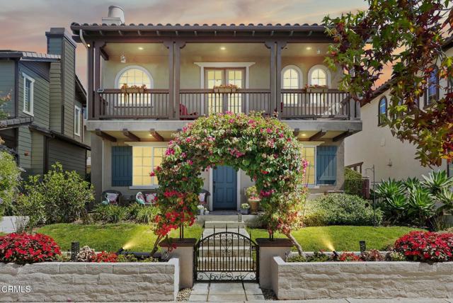 Detail Gallery Image 1 of 65 For 1424 Donegal Way, Oxnard,  CA 93035 - 5 Beds | 3 Baths