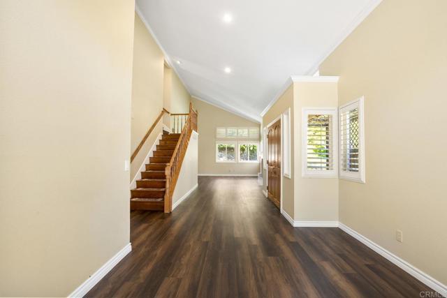 2524 Seattle Drive, El Cajon CA: https://media.crmls.org/mediaz/d9b14fd6-54b2-4a8f-ac36-160b61373985.jpg