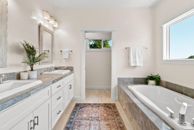 3030 Haas Drive, Aptos CA: https://media.crmls.org/mediaz/d9b21256-4e28-44f9-924d-e8e4caa9d7b4.jpg