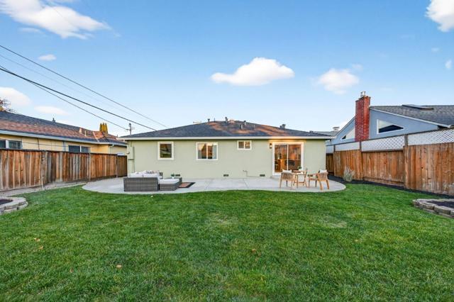 642 Salberg Avenue, Santa Clara CA: https://media.crmls.org/mediaz/d9b3a2da-48e9-41d8-8645-9e99a912ce98.jpg