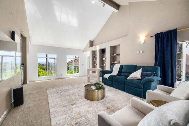 235 Vista Del Pajaro Road, Corralitos CA: https://media.crmls.org/mediaz/d9b56746-7dfc-4209-b2ef-363198fe1fd2.jpg