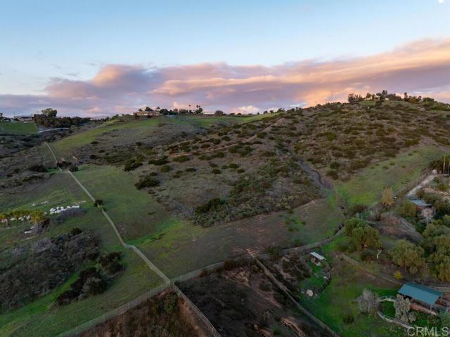 0 Chisholm Trail, Bonsall CA: https://media.crmls.org/mediaz/d9b5c1b6-8fe6-42e9-9157-8bd6fbfde3e3.jpg