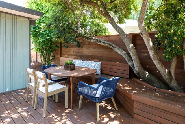 86 Roosevelt Circle, Palo Alto CA: https://media.crmls.org/mediaz/d9b5fe4e-b554-4463-9e1b-fedde2159809.jpg
