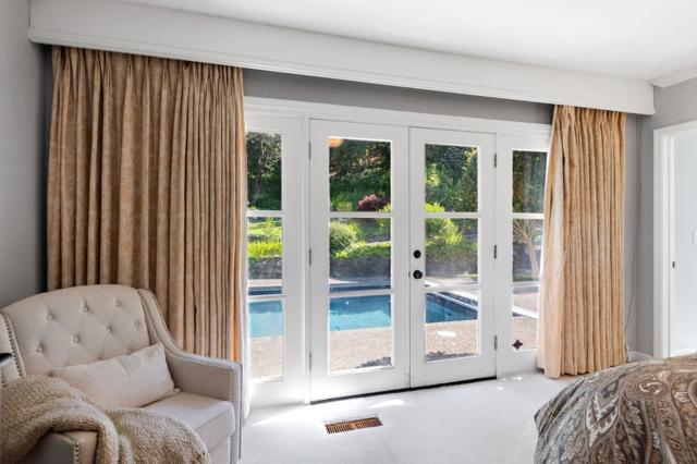 401 Hillsborough Boulevard, Hillsborough CA: https://media.crmls.org/mediaz/d9b7455f-aed1-43a4-a32a-9d5e23411e22.jpg