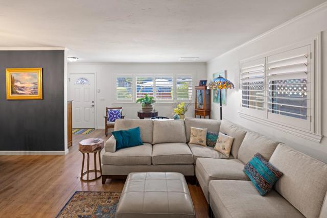 680 Parcel Street, Monterey CA: https://media.crmls.org/mediaz/d9b7a832-27c8-4610-be25-74df2cf1ce00.jpg