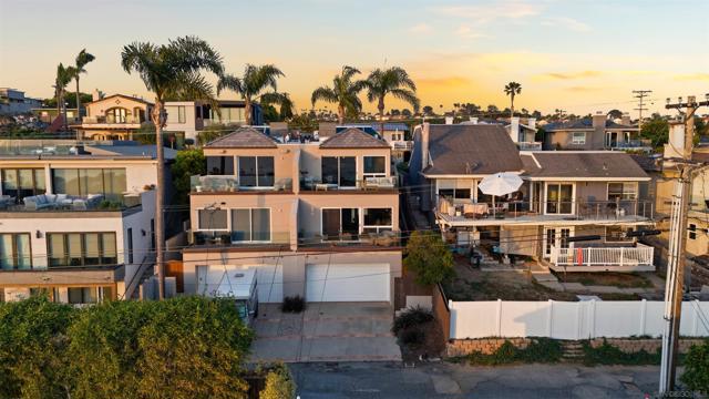 Image 1 of 60 For 2372 Oxford Ave