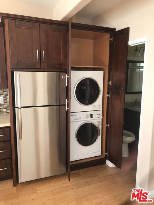 25164 Malibu Road, Malibu CA: https://media.crmls.org/mediaz/d9b8079b-c9b8-438b-a53e-d4b0f3a84c1b.jpg