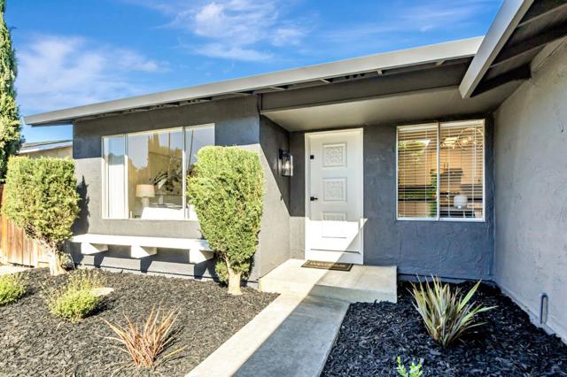 5246 Broken Lance Court, San Jose CA: https://media.crmls.org/mediaz/d9b80e6e-131a-4aa2-bcff-bbcd6c3b9f39.jpg