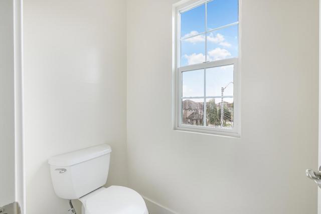 401 San Luis Avenue, Watsonville CA: https://media.crmls.org/mediaz/d9b848e8-99ca-4618-bf86-e311dcaa7cff.jpg