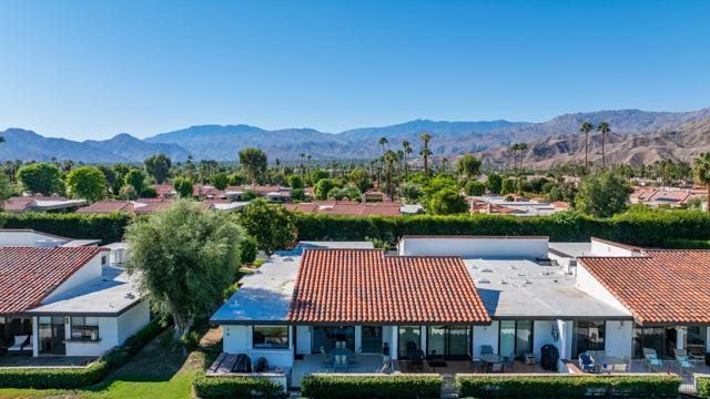 133 Torremolinos Drive, Rancho Mirage CA: https://media.crmls.org/mediaz/d9b8eb5f-e4b8-47cd-88cc-6376e968eca3.jpg