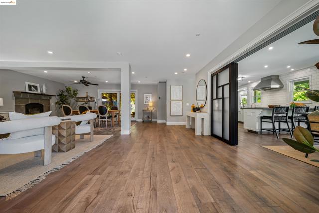 300 Rancho de Maria, Martinez CA: https://media.crmls.org/mediaz/d9ba6a37-af32-4b33-aed5-892c7761a15a.jpg