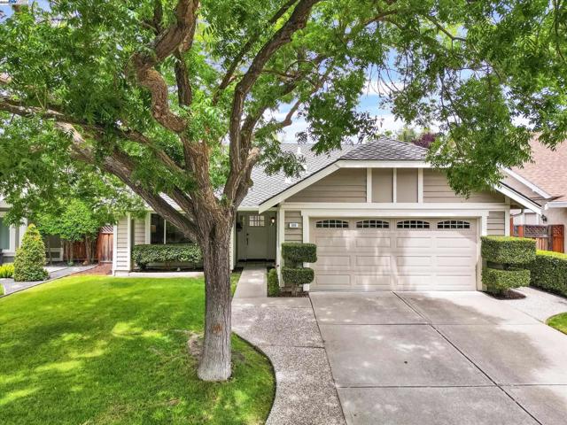 326 Fontaine Dr, Danville CA: https://media.crmls.org/mediaz/d9ba8b91-b40c-4a78-ae88-87d3b766c8cd.jpg