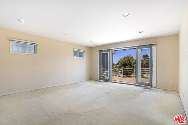 3580 Mountain View Avenue, Los Angeles CA: https://media.crmls.org/mediaz/d9bb8588-2db0-4309-bf2e-db6ac0a3f749.jpg