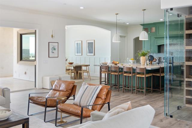 42144 Citrus Heights Road, Temecula CA: https://media.crmls.org/mediaz/d9bc69b7-40a9-461e-908f-9f8a24871409.jpg