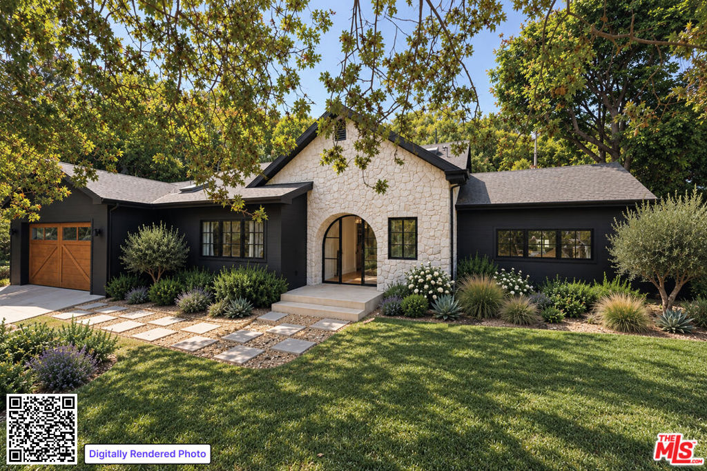 2671 Anchor Avenue — architectural residence