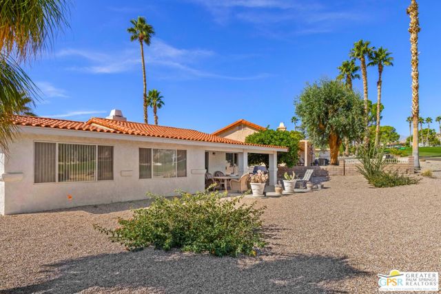 64670 Pinehurst Circle, Desert Hot Springs CA: https://media.crmls.org/mediaz/d9bd7a23-25ce-40c8-befc-a632b26b6135.jpg