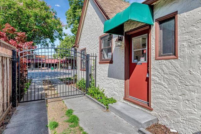 1044 Lincoln Avenue, San Jose CA: https://media.crmls.org/mediaz/d9bf598d-1671-4a97-b6c9-09f0b3c6cfaf.jpg
