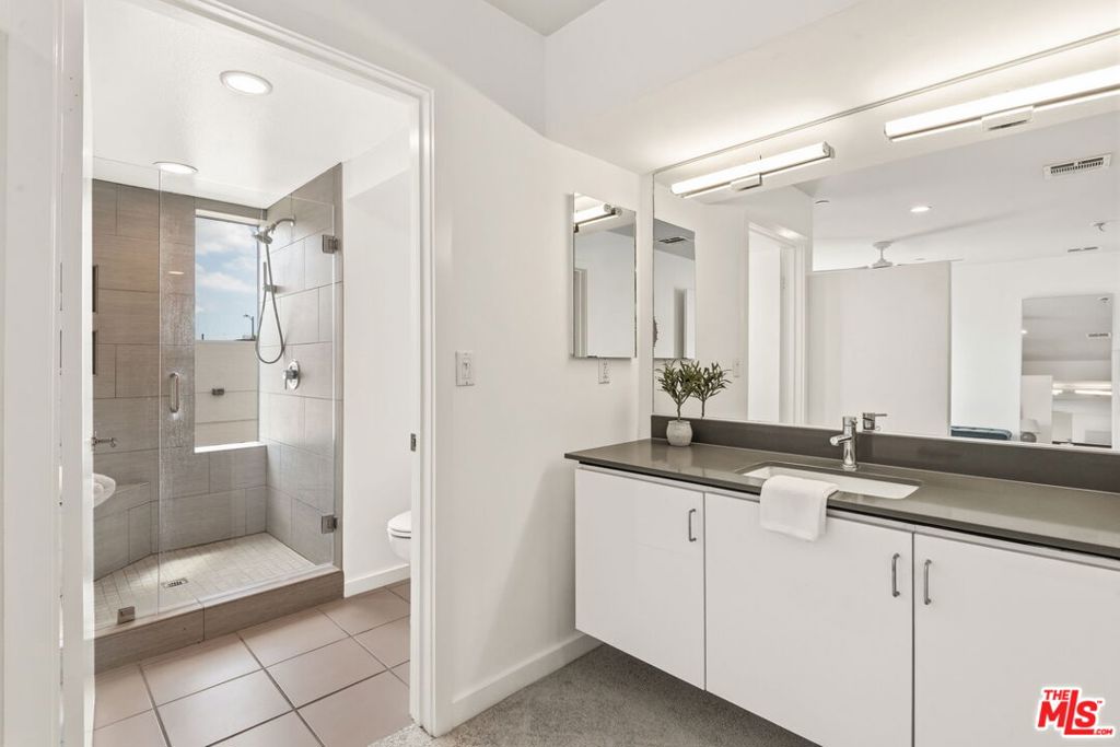 MLS #26852935 image #21