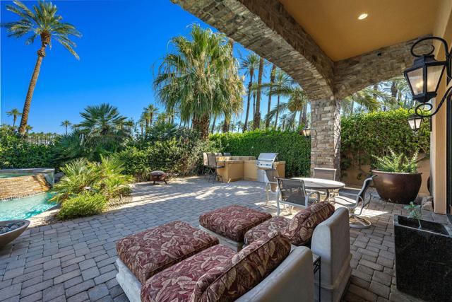 81874 Couples Court, La Quinta CA: https://media.crmls.org/mediaz/d9c1fbd3-f3d2-4b7f-9974-fe1e44dd8a1d.jpg